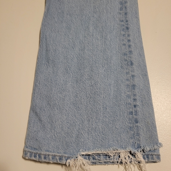 American Eagle 90's Flare Size 4 - Picture 4 of 4